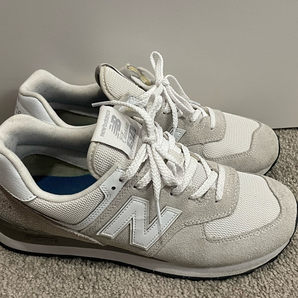New Balance Neutral Gray & White Retro Runner Sneakers